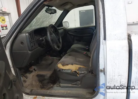 2004 Chevrolet Silverado 1500 Work Truck z USA, uszkodzony, nr VIN 1GCEC14X44Z261630